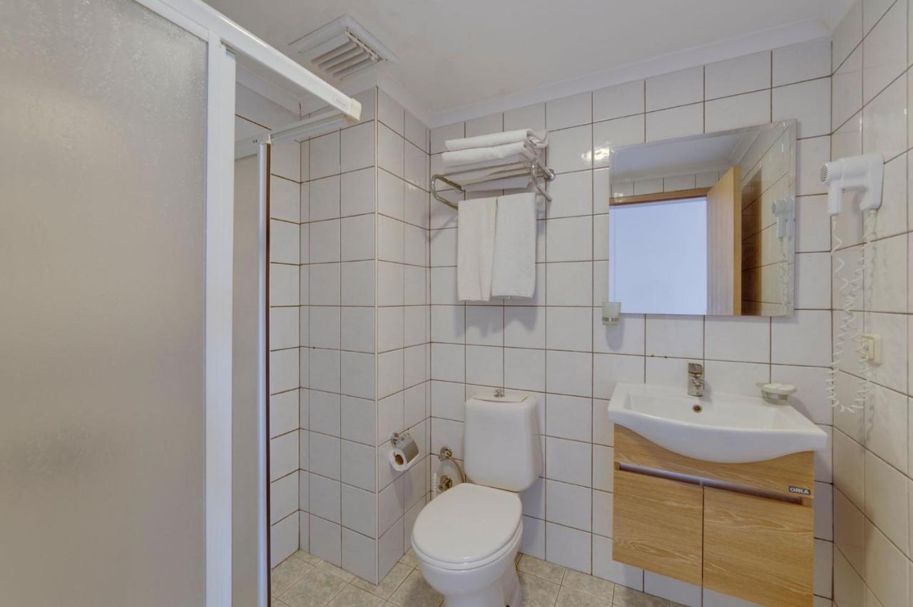 Porteras Otel Kusadasi Bagian luar foto