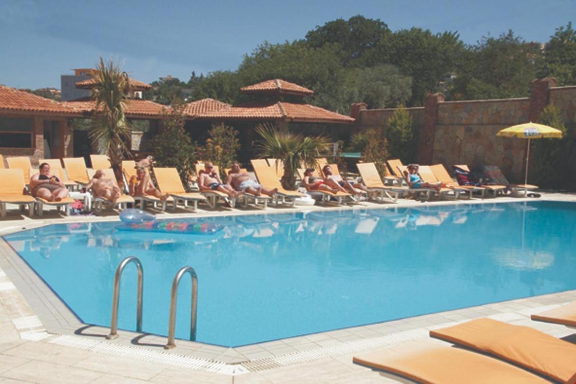 Porteras Otel Kusadasi Bagian luar foto